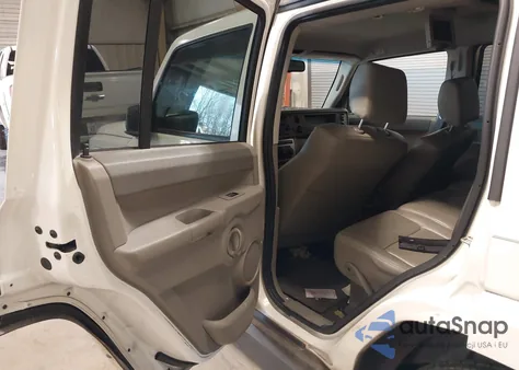 2006 Jeep Commander from USA, damaged, VIN 1J8HG48N76C104913